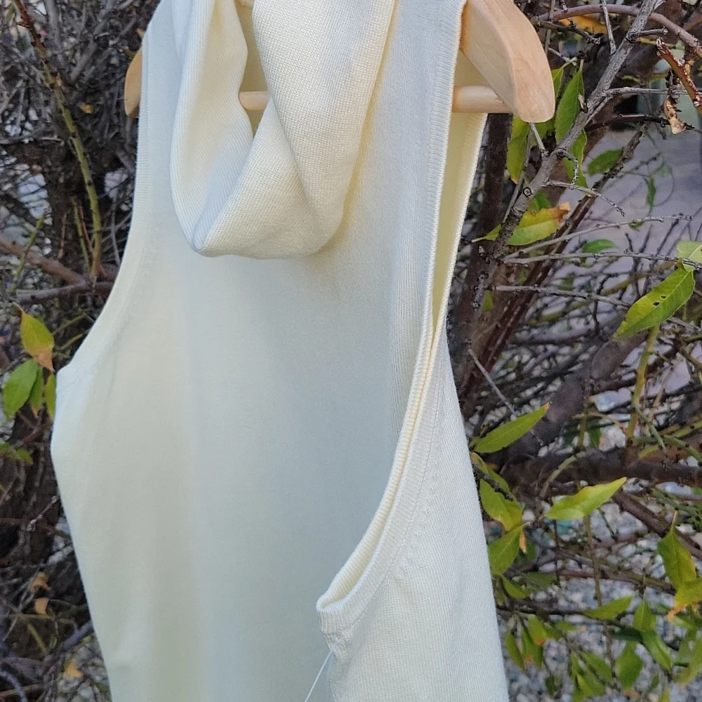 Merona Cream Sleeveless Turtleneck Ladies Sweater Size Large - Picture 5 of 6